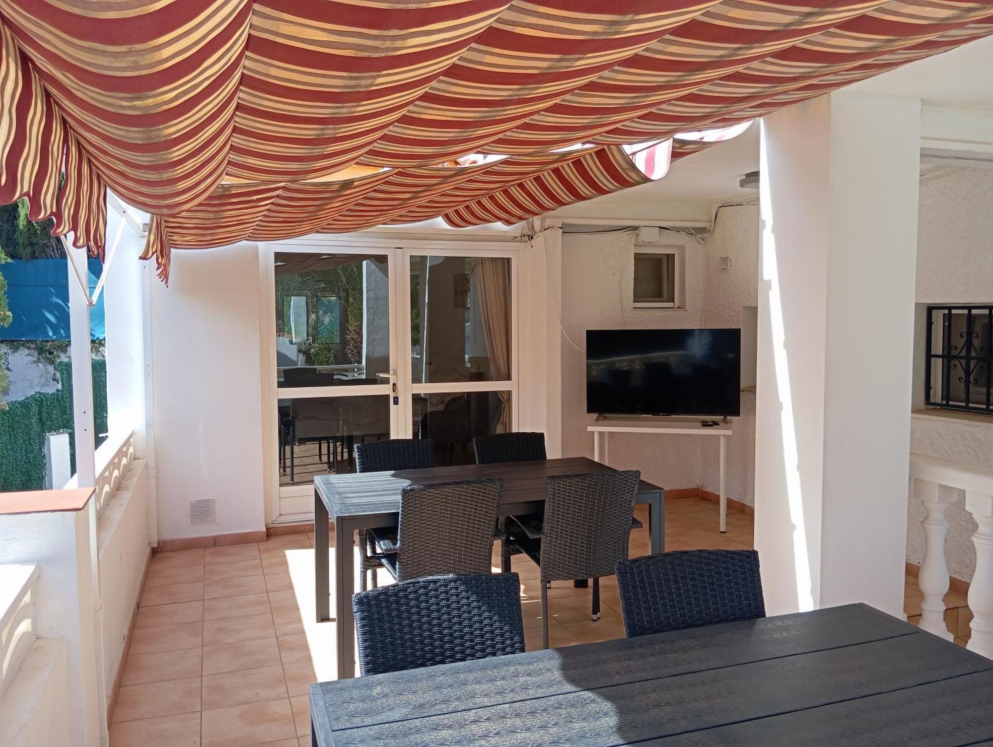 Villa Benucia Family Guest House La Nucía Εξωτερικό φωτογραφία